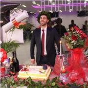 Laureato in Ingegneria e appassionato della matematica impartisce lezioni, sia di persona che online, per ragazzi di scuole medie e superiori